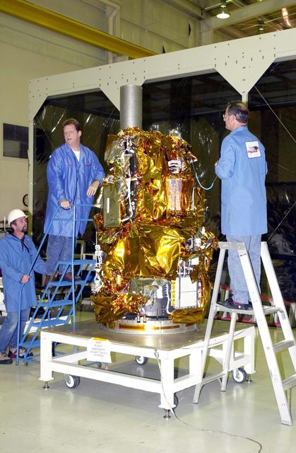 NASA image: KSC-04pd1817