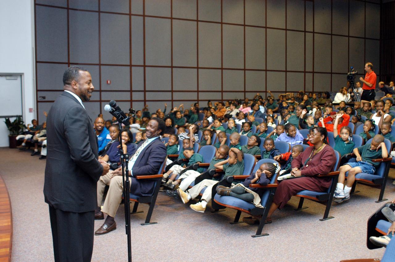 KENNEDY SPACE CENTER, FLA. - At University Community Academy in Atlanta, a NASA Explorer School, KSC Deputy Director Dr. Woodrow Whitlow Jr. talks to students and staff. Dr. Whitlow was visiting the school to share the vision for space exploration with the next generation of explorers. Whitlow talked with students about our destiny as explorers, NASA’s stepping stone approach to exploring Earth, the Moon, Mars and beyond, how space impacts our lives, and how people and machines rely on each other in space. Melvin talked about the importance of teamwork and what it takes for mission success.