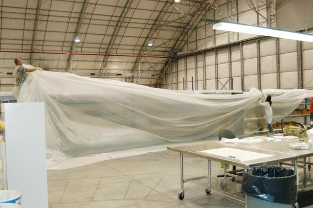 NASA image: KSC-04pd1886