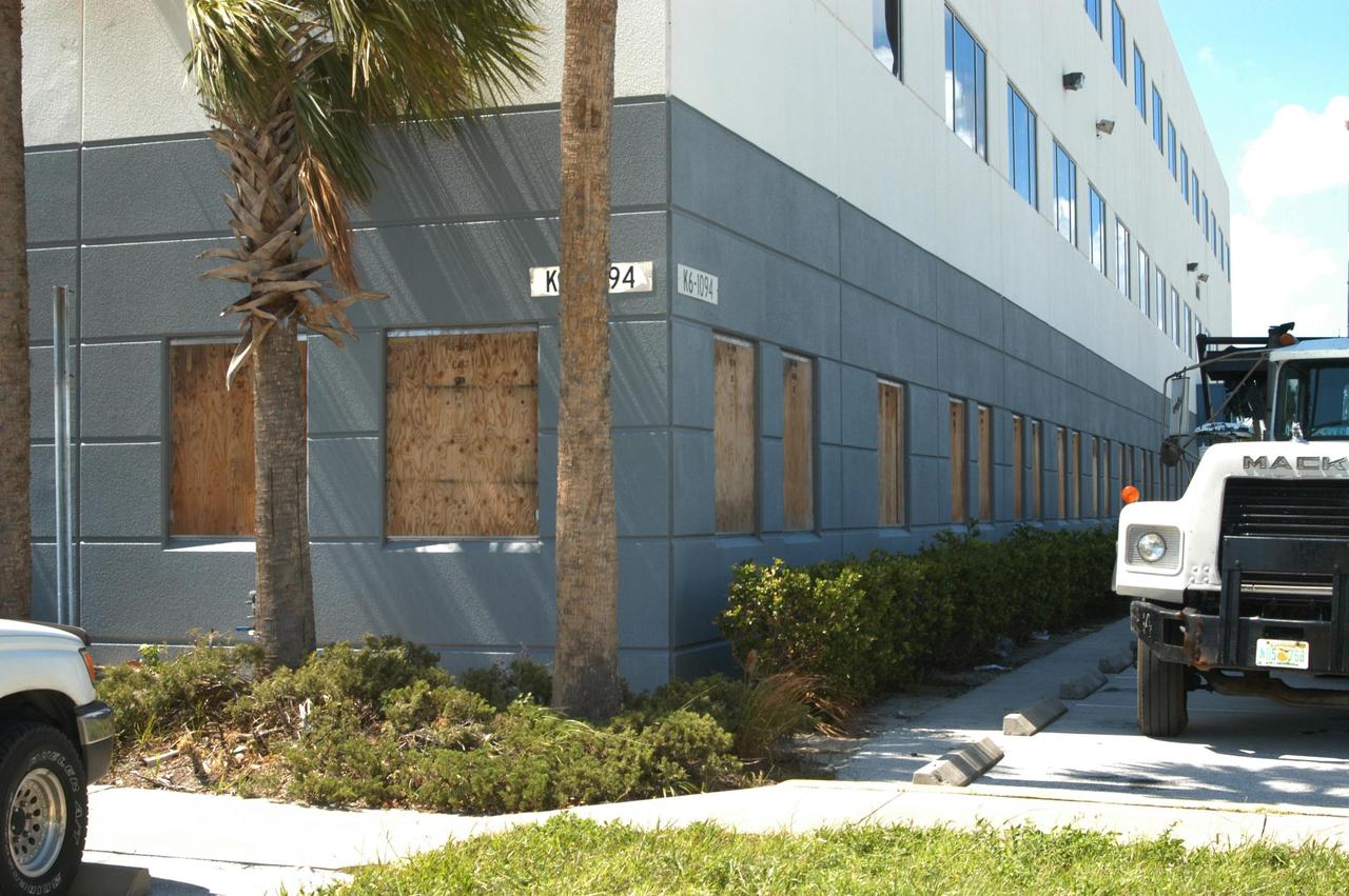 KENNEDY SPACE CENTER, FLA. - Plywood covers the lower windows of the Processing Control Center in the Launch Complex 39 Area in preparation for the arrival of Hurricane Jeanne, expected to impact Central Florida Sunday. This is the fourth hurricane in 45 days to make landfall somewhere in the state.