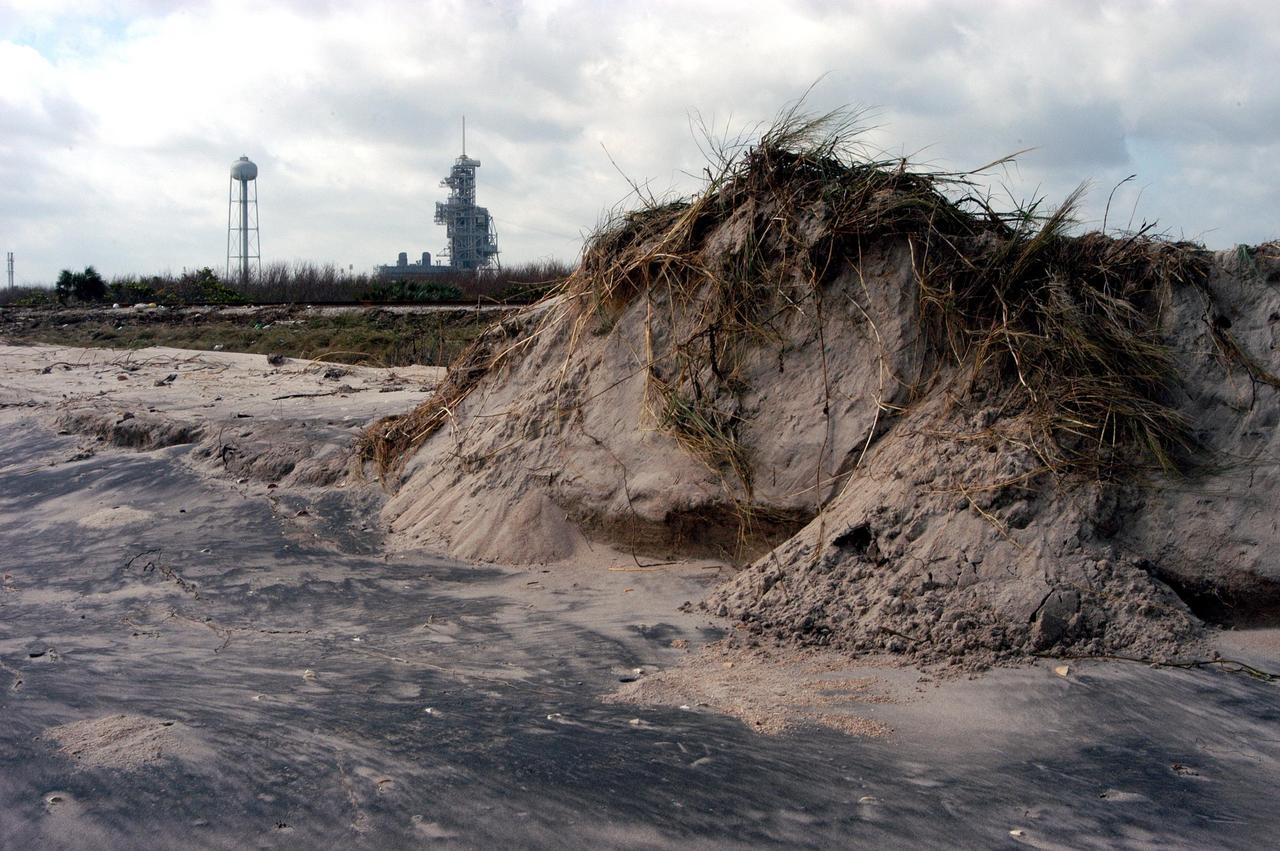 KENNEDY SPACE CENTER, FLA. - Demolished dunes along the shoreline of KSC east of the launch pads are part of the aftermath of Hurricane Jeanne.  The category 3 storm barreled through Central Florida Sept. 25-26,  the fourth hurricane in 6 weeks to batter the state.