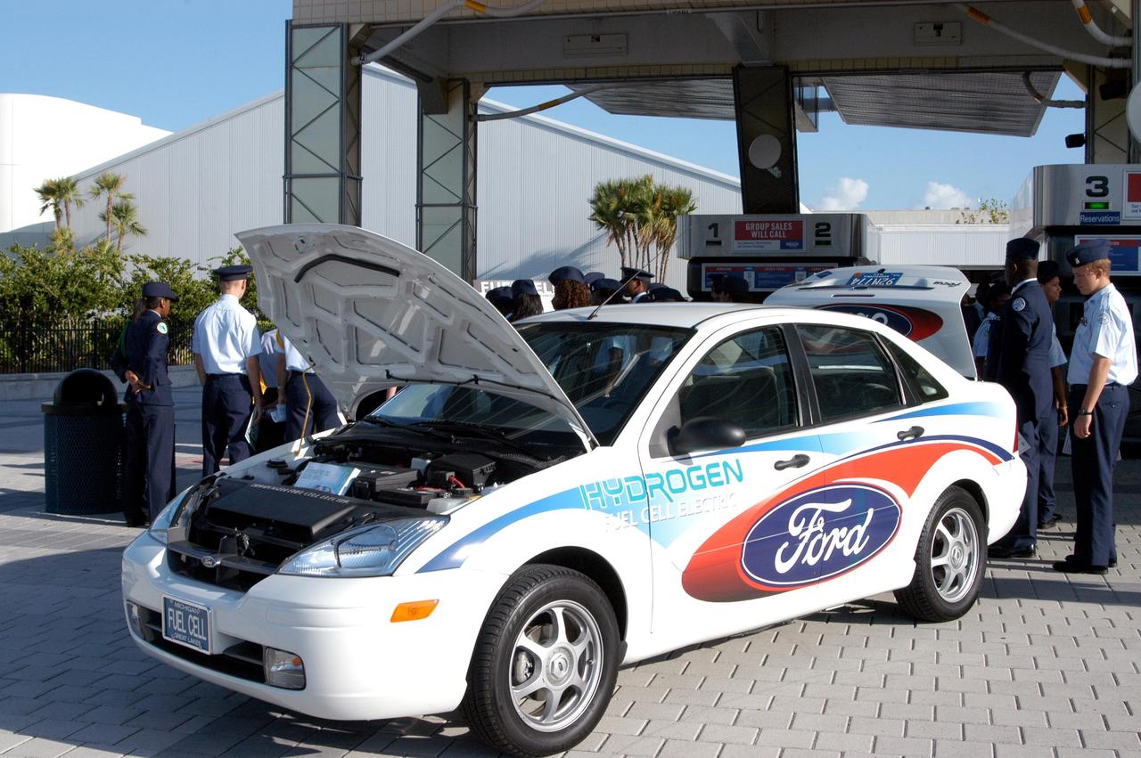 KENNEDY SPACE CENTER, FLA. - On display at KSC’s Visitor Complex is the Ford Motor Company’s hydrogen fuel cell vehicle, a modified Ford Focus.  The exhibit was a response to inquiries about fuel cell vehicles during KSC’s Environmental and Energy Awareness week in April 2004.