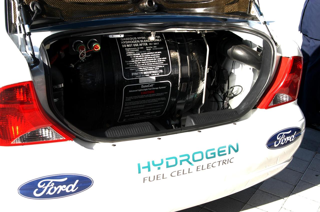 KENNEDY SPACE CENTER, FLA. - On display at KSC’s Visitor Complex is the Ford Motor Company’s hydrogen fuel cell vehicle, a modified Ford Focus.  The exhibit was a response to inquiries about fuel cell vehicles during KSC’s Environmental and Energy Awareness week in April 2004.
