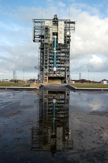 NASA image: KSC-04pd2037