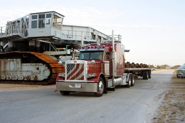 NASA image: KSC-04pd2134