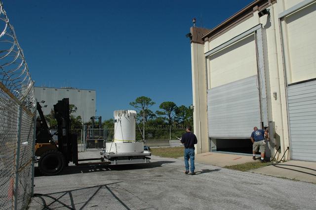 NASA image: KSC-05pd2421