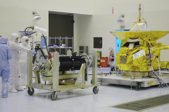 NASA image: KSC-05pd2458