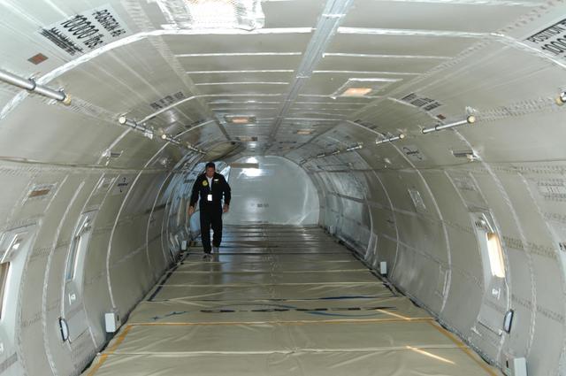 NASA image: KSC-05pd2478