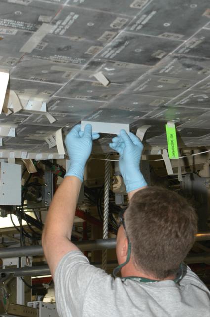 NASA image: KSC-05pd2596