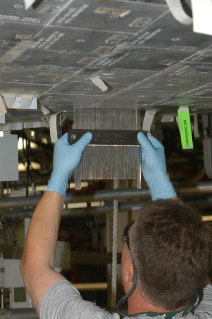 NASA image: KSC-05pd2597