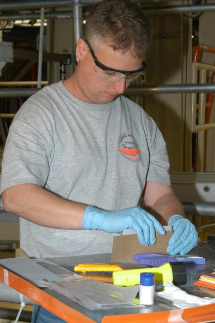 NASA image: KSC-05pd2599