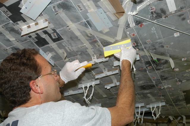 NASA image: KSC-05pd2607