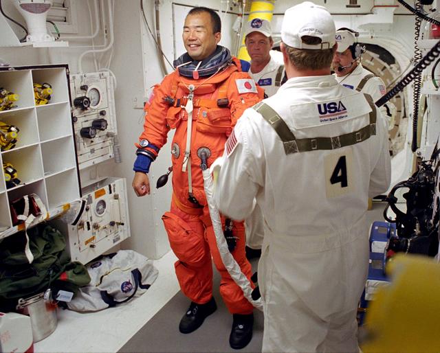 NASA image: KSC-05pp1797