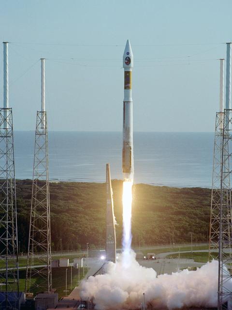 NASA image: KSC-05pp1877