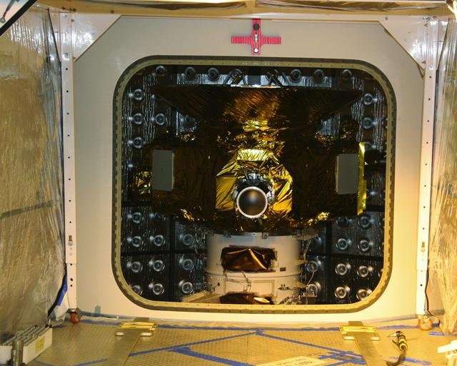 NASA image: KSC-06pd0152