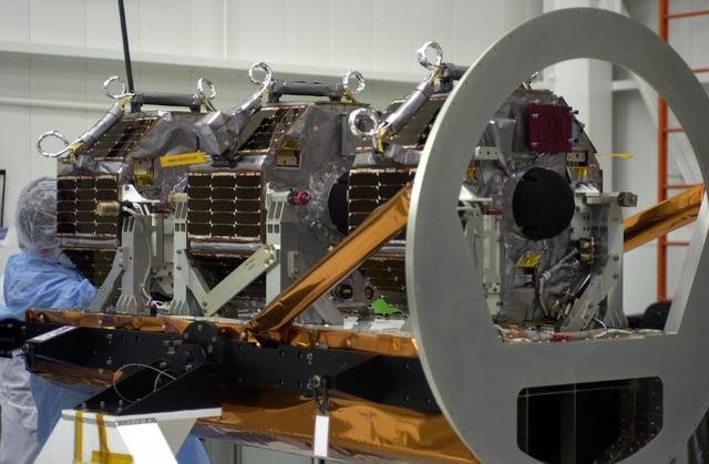 NASA image: KSC-06pd0168