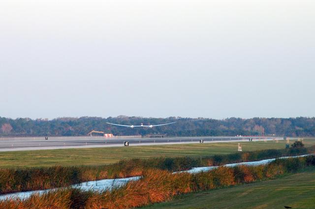 NASA image: KSC-06pd0247