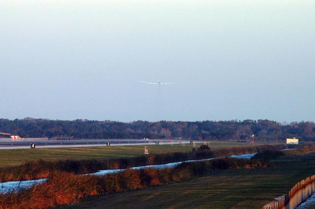 NASA image: KSC-06pd0249