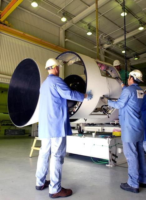 NASA image: KSC-06pd0258