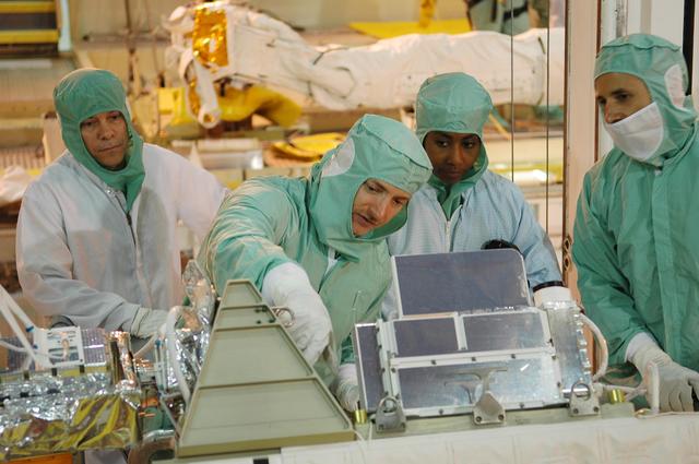 NASA image: KSC-06pd0313