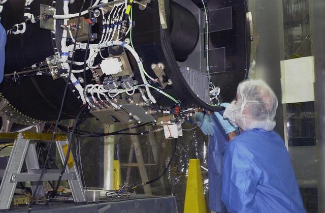 NASA image: KSC-06pd0338