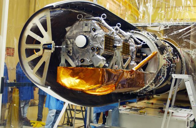 NASA image: KSC-06pd0439