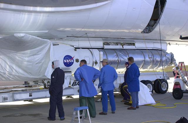 NASA image: KSC-06pd0557