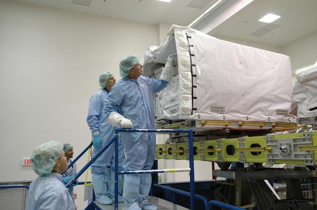 NASA image: KSC-06pd0730