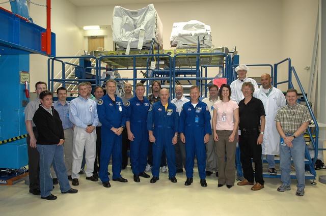 NASA image: KSC-06pd0740