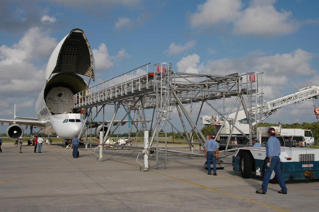 NASA image: KSC-06pd0953