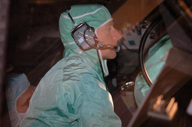 NASA image: KSC-06pd1220