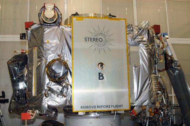 NASA image: KSC-06pd1234