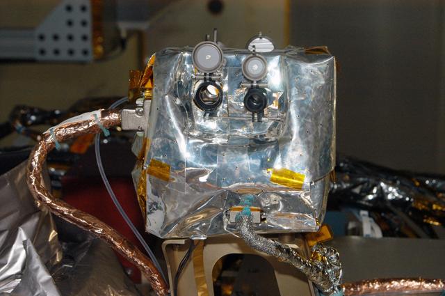 NASA image: KSC-06pd1235