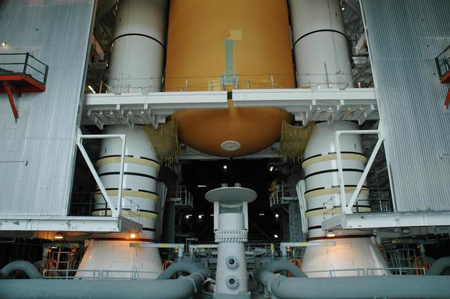 NASA image: KSC-06pd1516