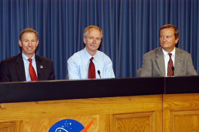 NASA image: KSC-06pd1594