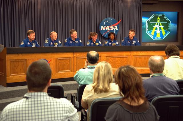 NASA image: KSC-06pd1598