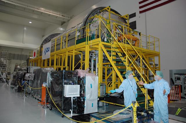 NASA image: KSC-06pd1686