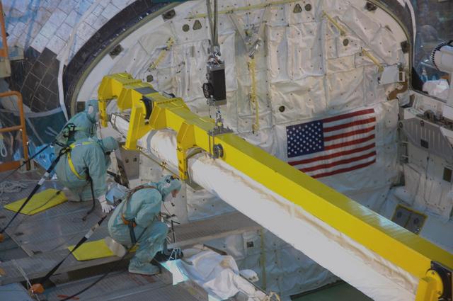 NASA image: KSC-06pd1730