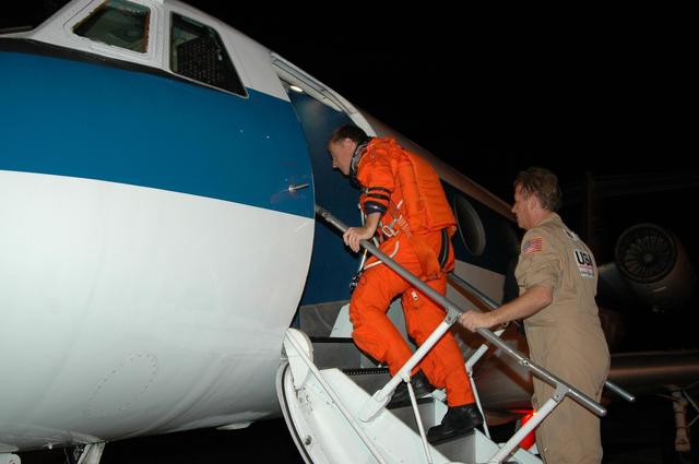 NASA image: KSC-06pd2026