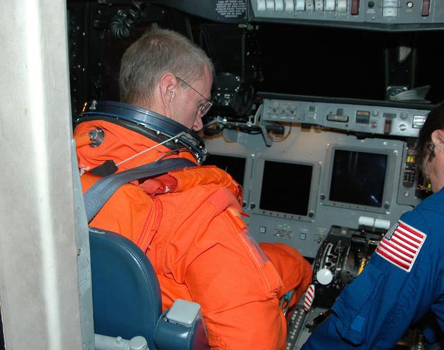 NASA image: KSC-06pd2028