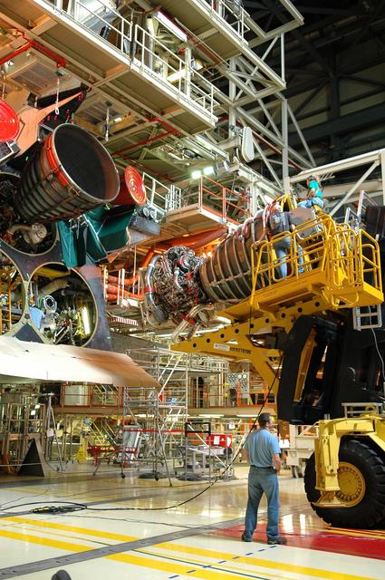 NASA image: KSC-06pd2166