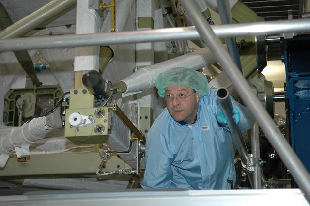 NASA image: KSC-06pd2326