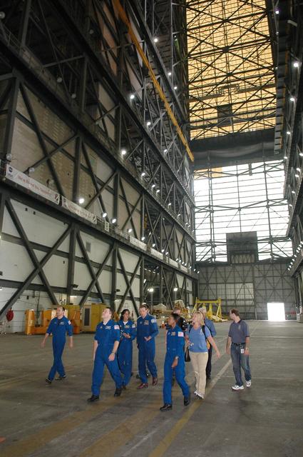 NASA image: KSC-06pd2339