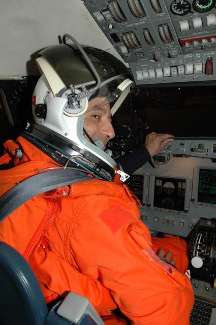 NASA image: KSC-06pd2522