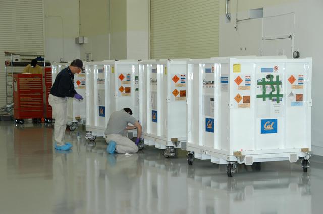 NASA image: KSC-06pd2788