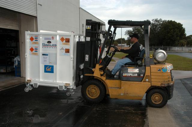 NASA image: KSC-06pd2816