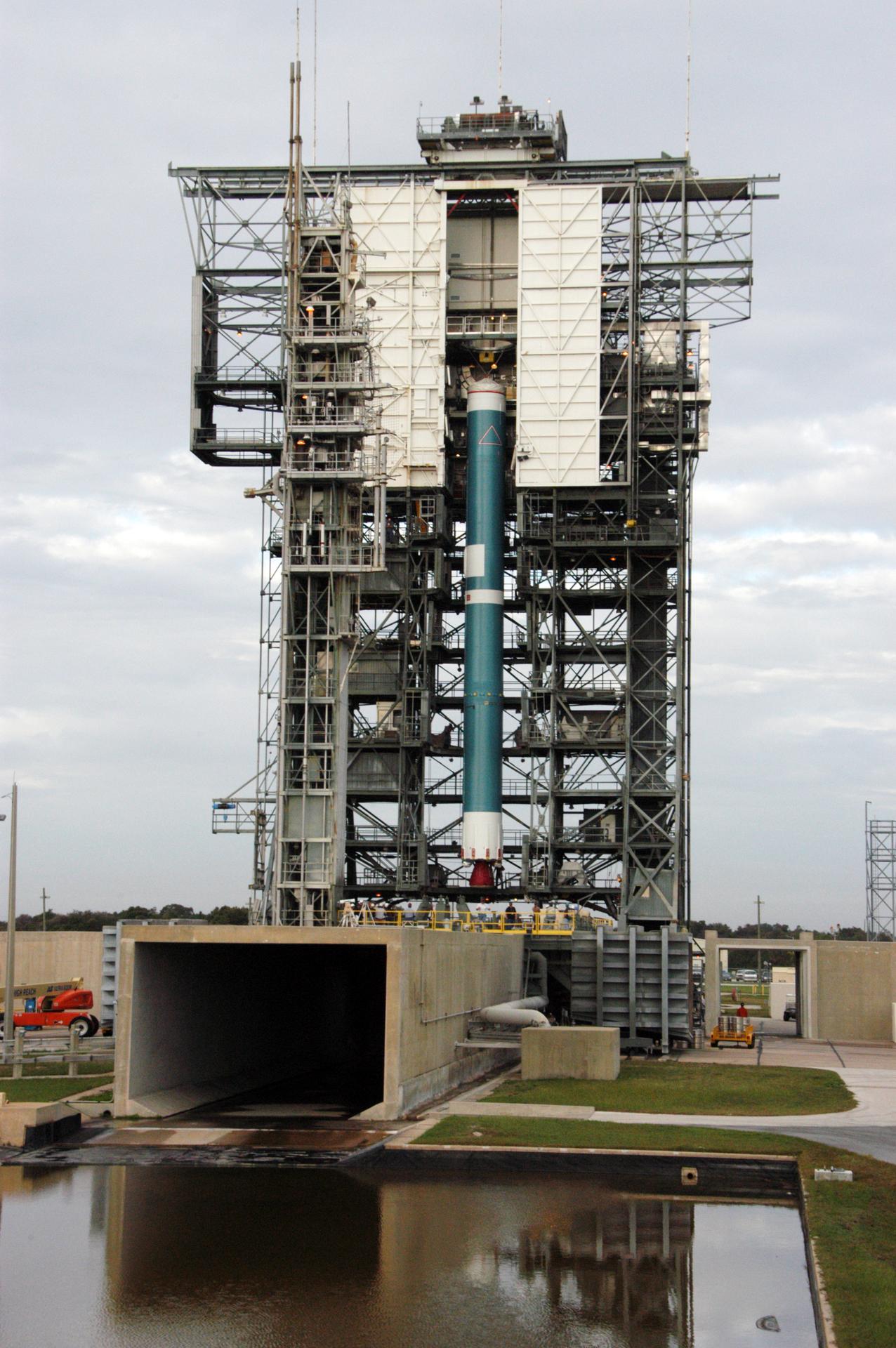 Delta II First stage lift for THEMIS payload at complex 17B