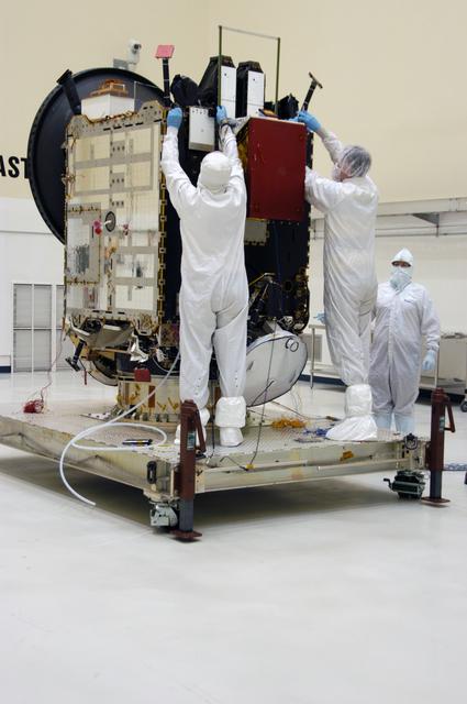 NASA image: Dawn Spacecraft Processing