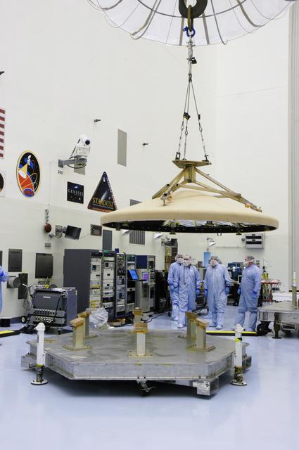 NASA image: Phoenix Mars Lander Spacecraft Processing