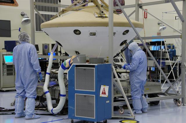 Phoenix Spacecraft Heat Shield Deployment Test